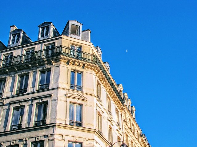 Conseils pour investir dans la location meublée à Paris